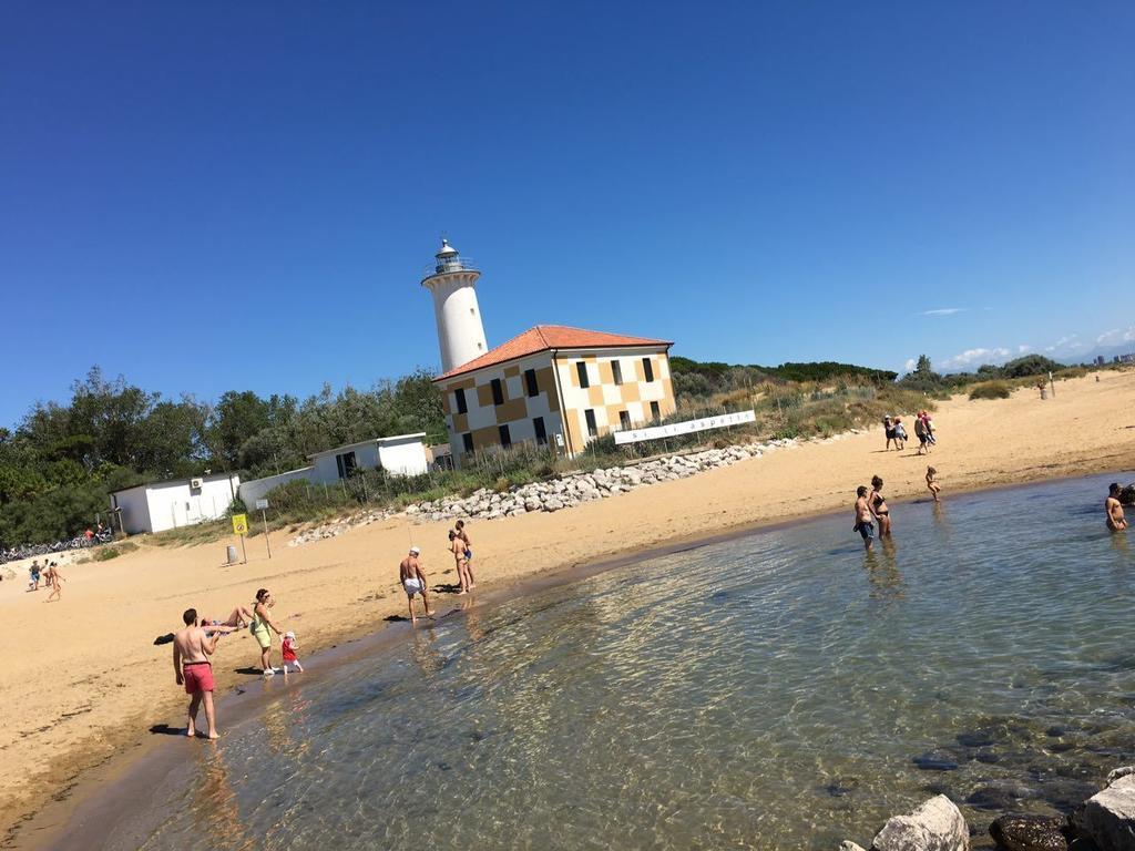 Villaggio Dei Fiori Бибионе Екстериор снимка